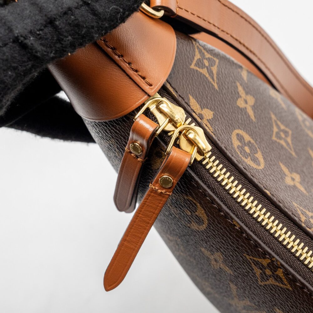 AAA Replica Louis Vuitton LV LOOP HOBO BAG MONOGRAM CANVAS GHW