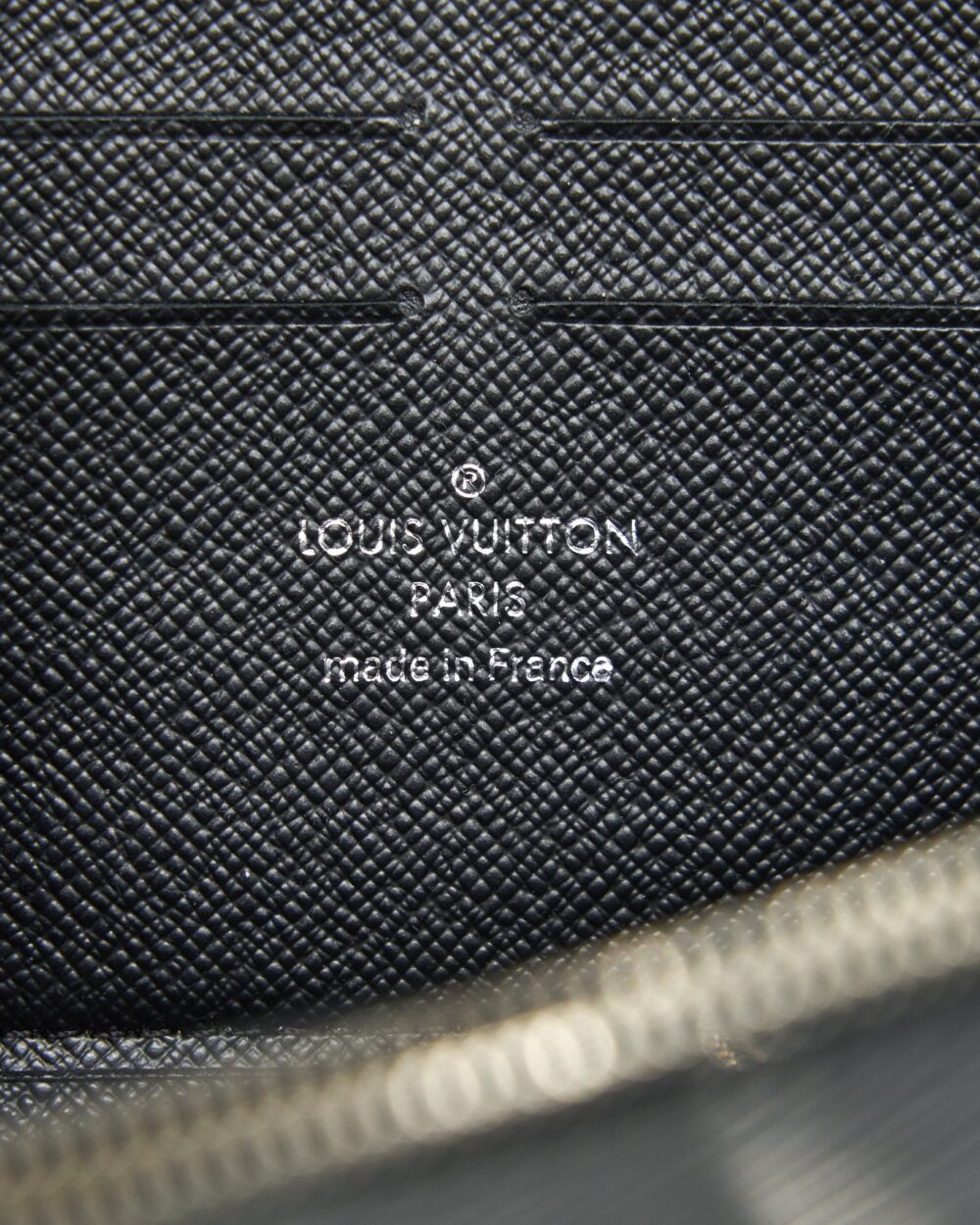 AAA Replica Louis Vuitton LV TWIST WALLET ON CHAIN BLACK SHW EPI LEATHER