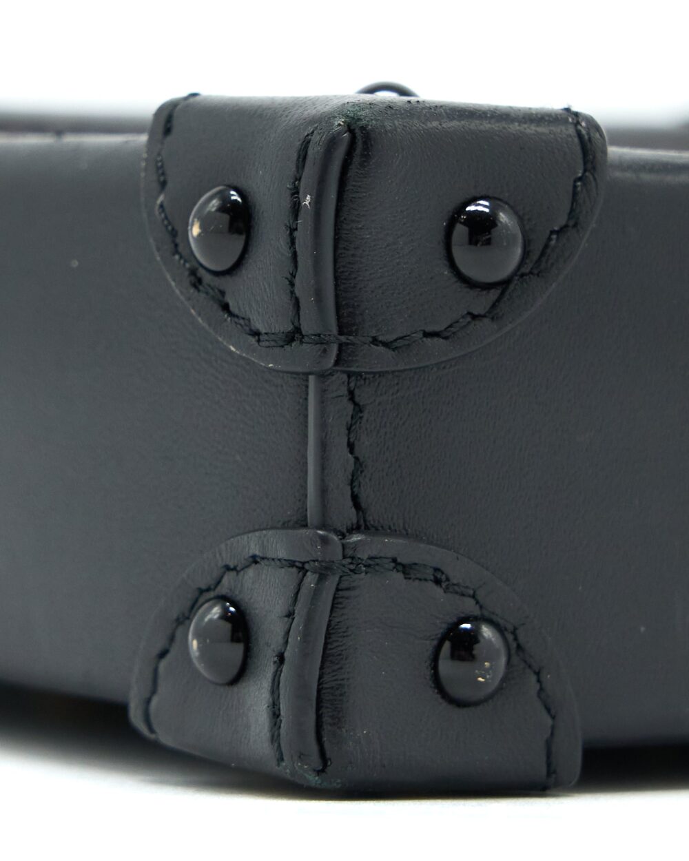 AAA Replica Louis Vuitton LV VERTICAL TRUNK POCHETTE MONOGRAM CANVAS GHW