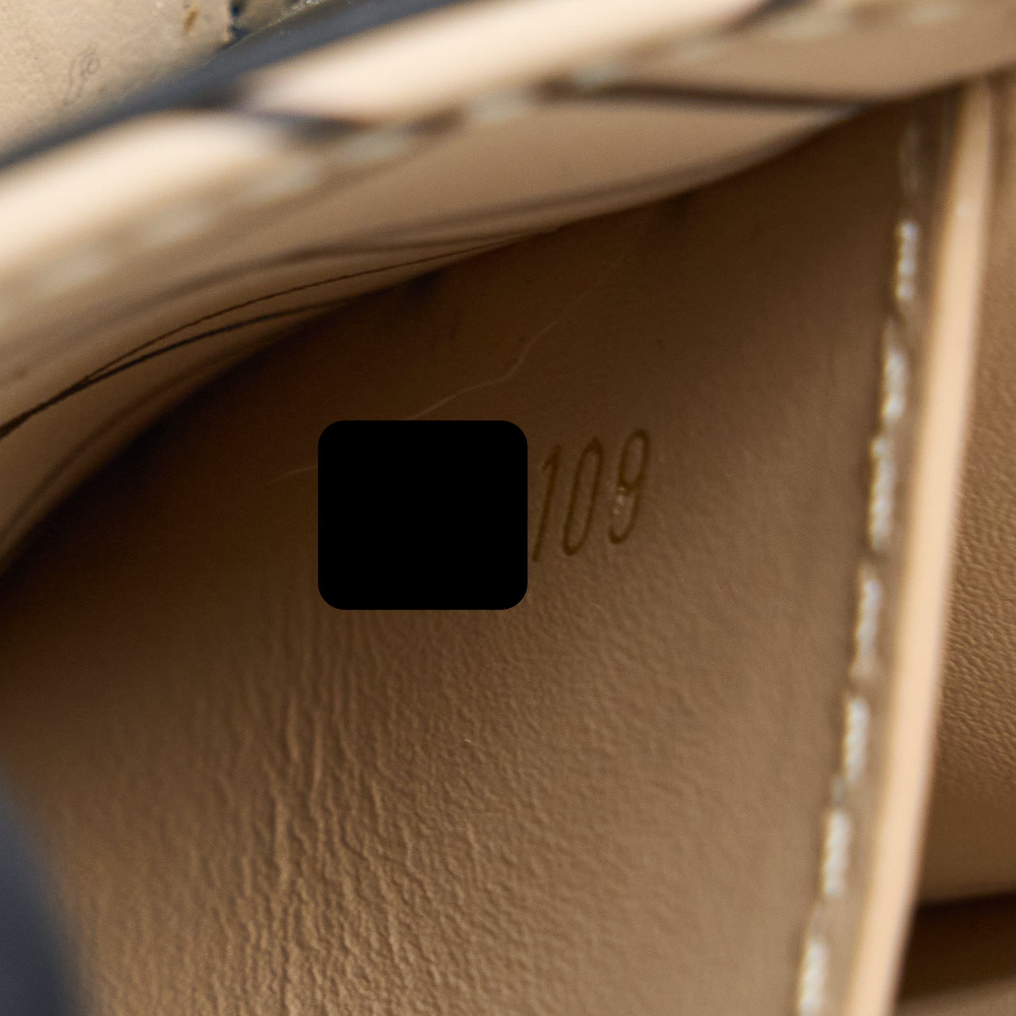 AAA Replica Louis Vuitton LV VERTICAL TRUNK POCHETTE MONOGRAM CANVAS GHW