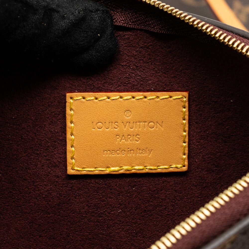 AAA Replica Louis Vuitton LV CARRYALL PM MONOGRAM CANVAS GHW(NEW VERSION)
