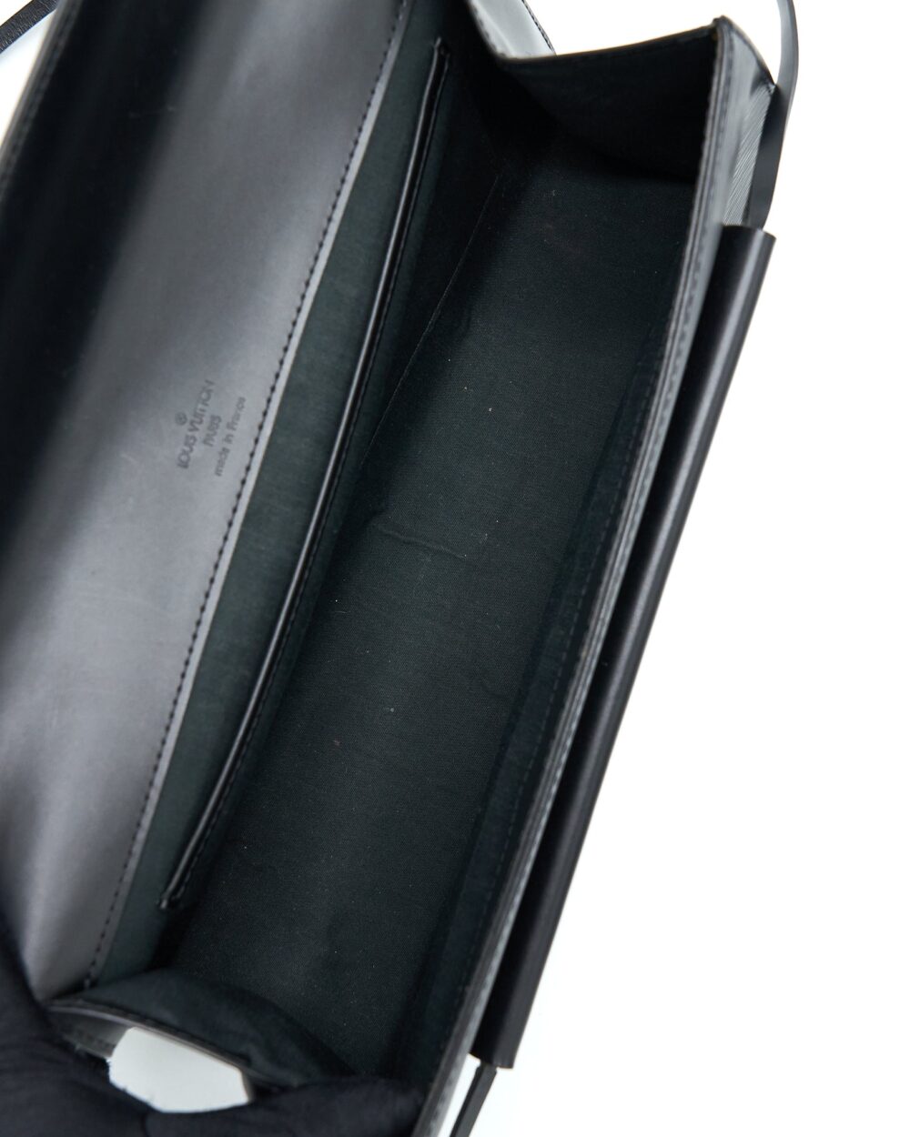 AAA Replica Louis Vuitton LV VINTAGE SHOULDER BAG EPI BLACK