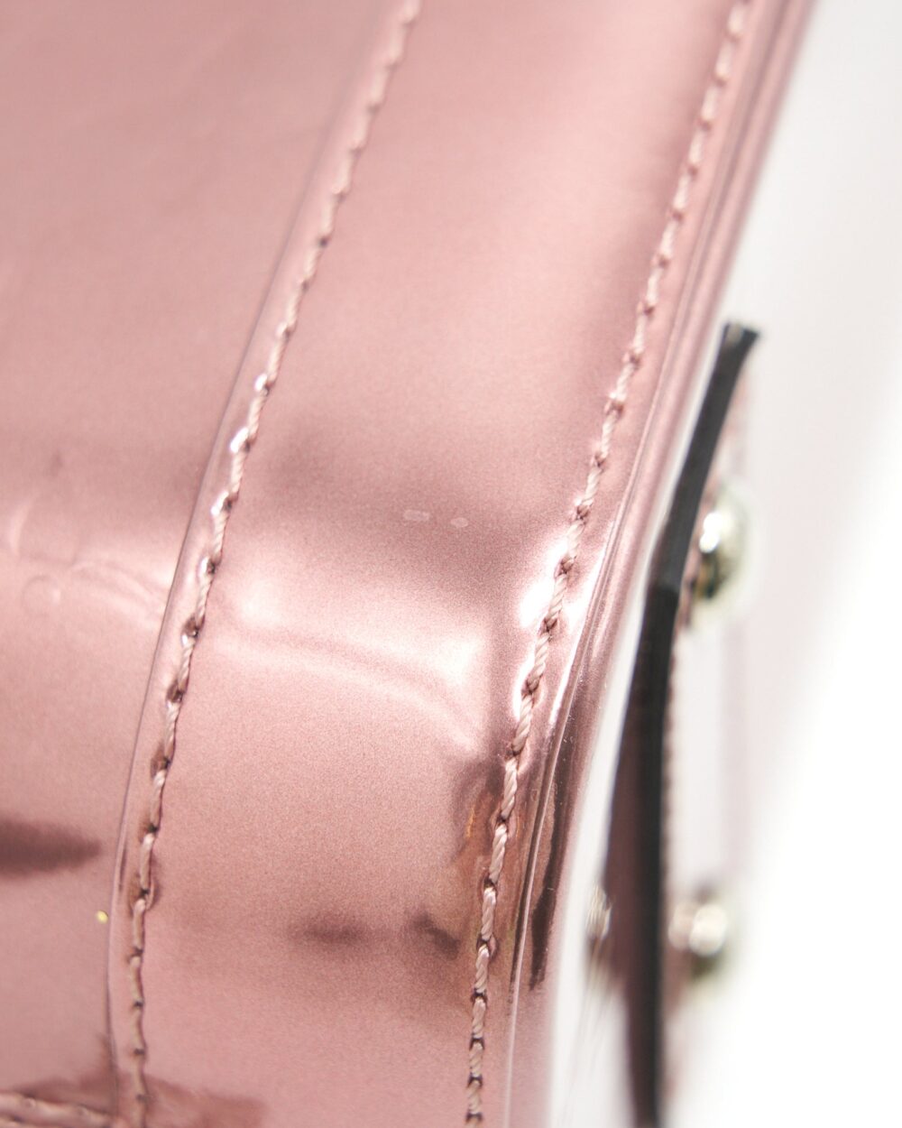 AAA Replica Louis Vuitton LV ALMA BB PATENT LEATHER METALLIC PINK WITH BLACK HANDLE SHW
