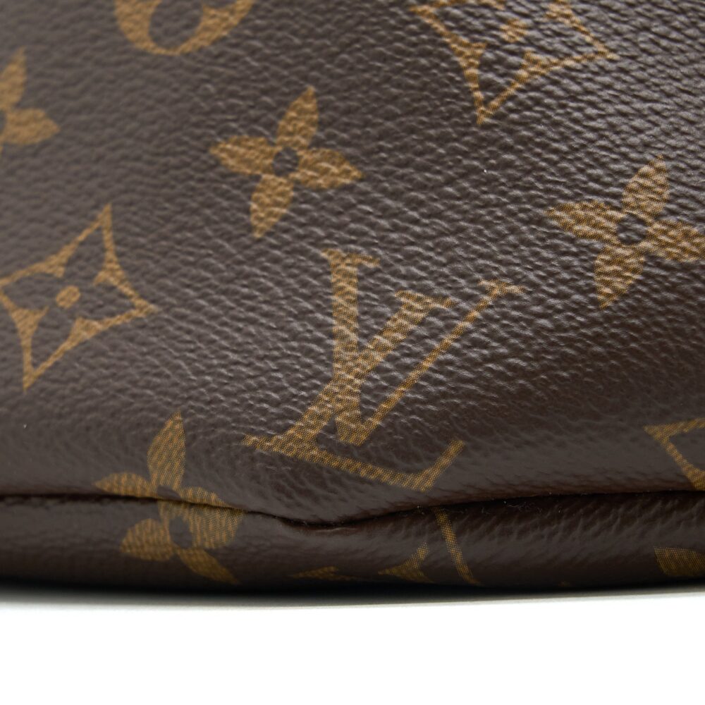 AAA Replica Louis Vuitton LV BUMBAG MONOGRAM CANVAS GHW