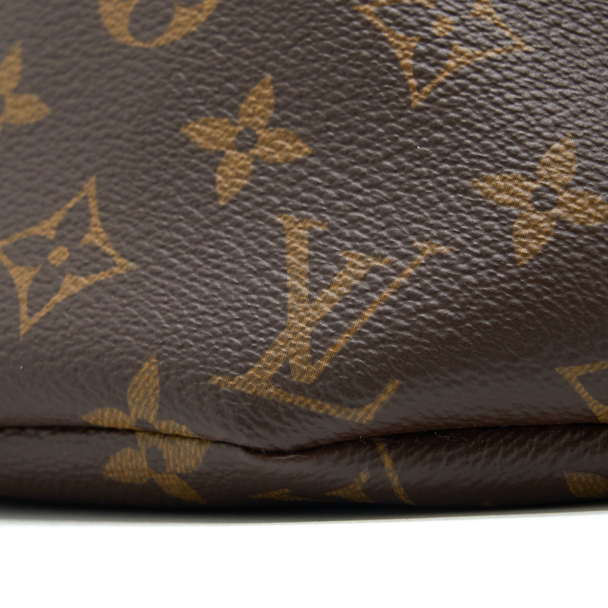 AAA Replica Louis Vuitton LV BUMBAG MONOGRAM CANVAS GHW