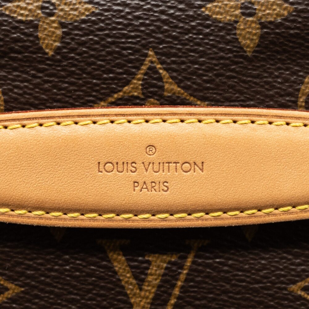AAA Replica Louis Vuitton LV BUMBAG MONOGRAM CANVAS GHW