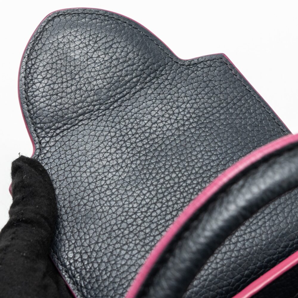 AAA Replica Louis Vuitton LV CAPUCINES BB TAURILLON NAVY SHW
