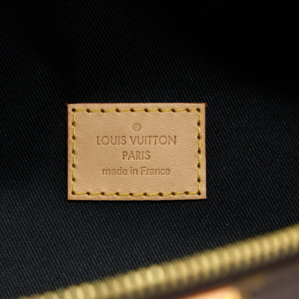 AAA Replica Louis Vuitton LV BUMBAG MONOGRAM CANVAS GHW