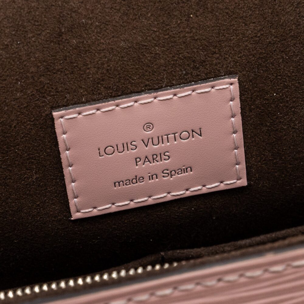 AAA Replica Louis Vuitton LV CLUNY BB EPI PINK SHW