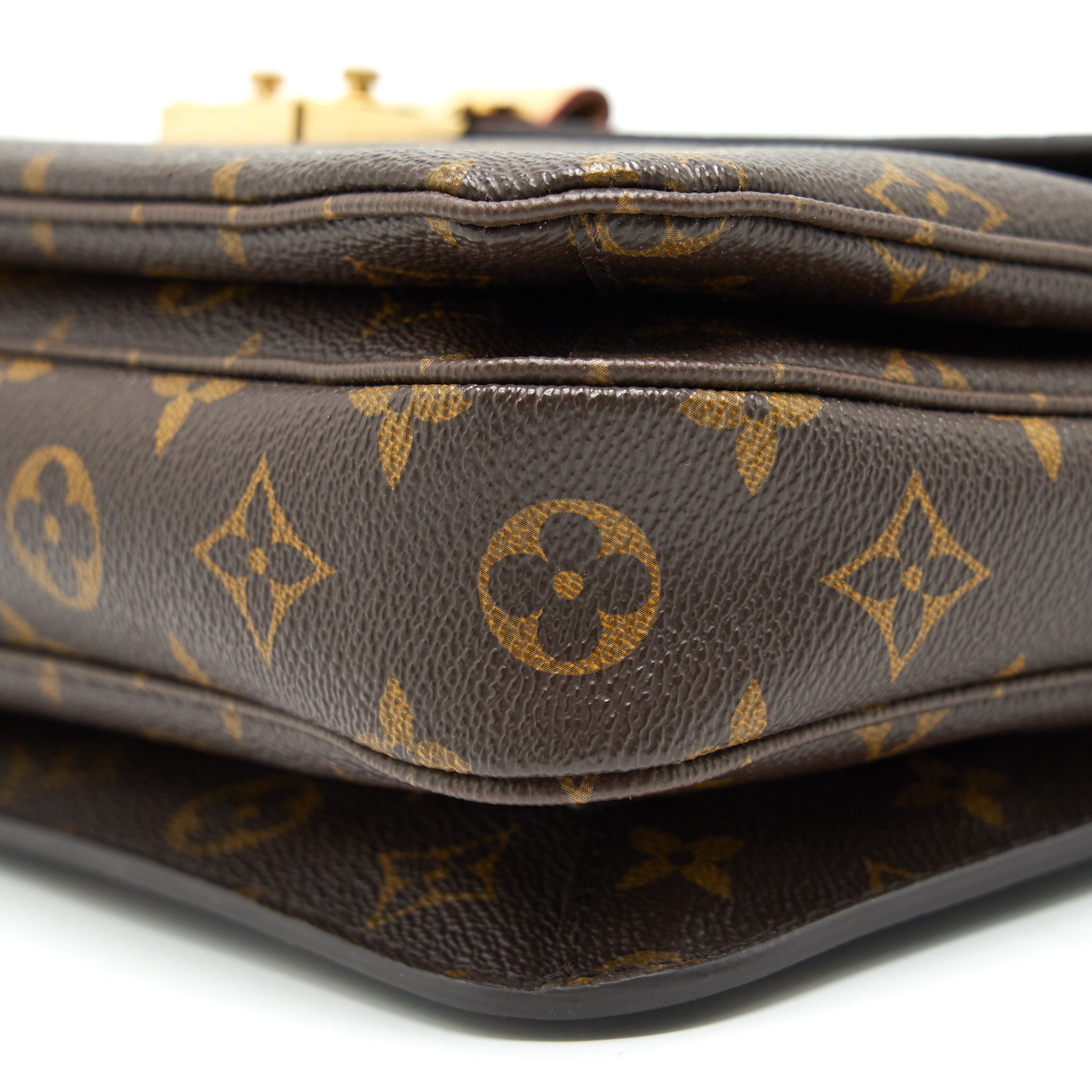 AAA Replica Louis Vuitton LV POCHETTE METIS MONOGRAM CANVAS