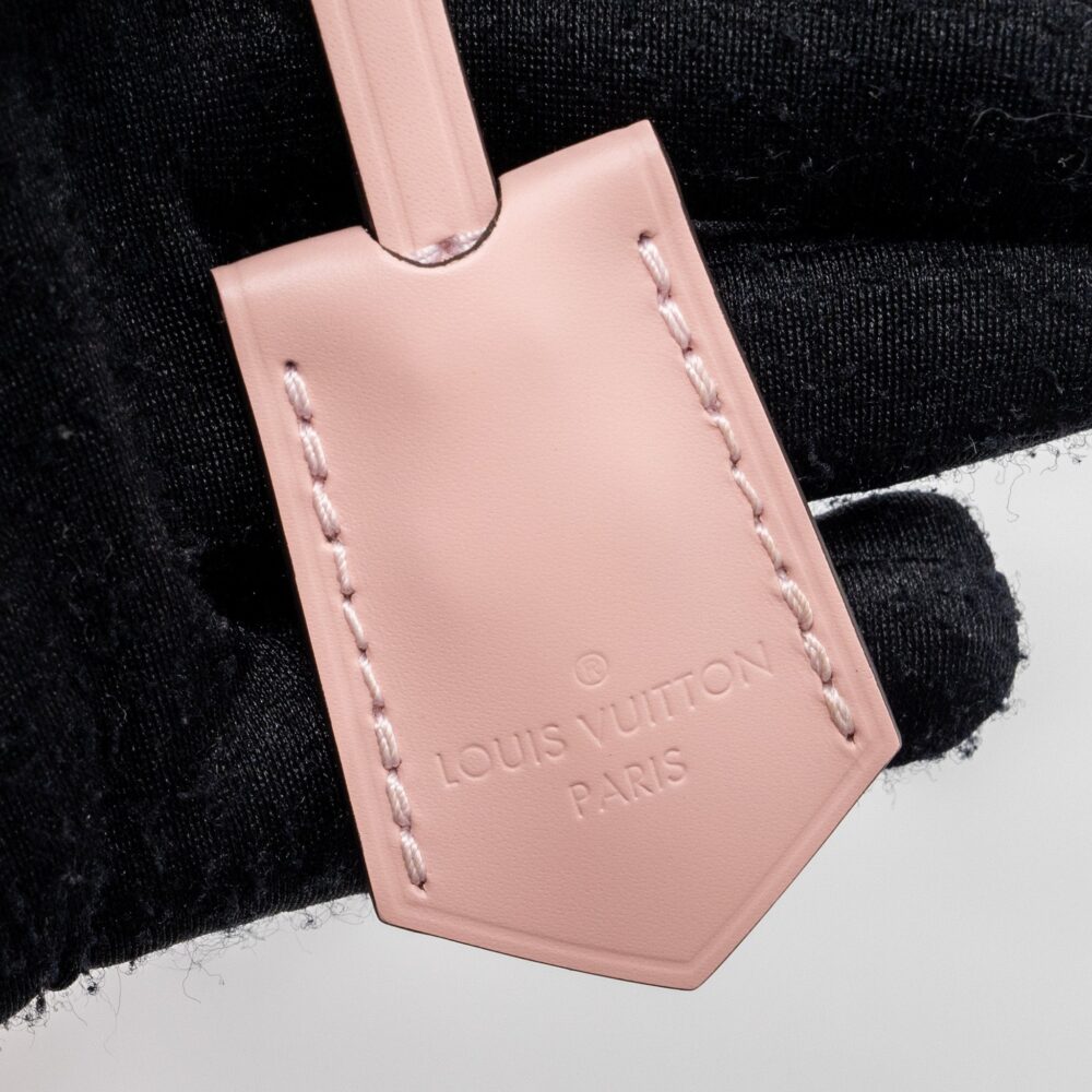 AAA Replica Louis Vuitton LV CLUNY BB EPI PINK SHW