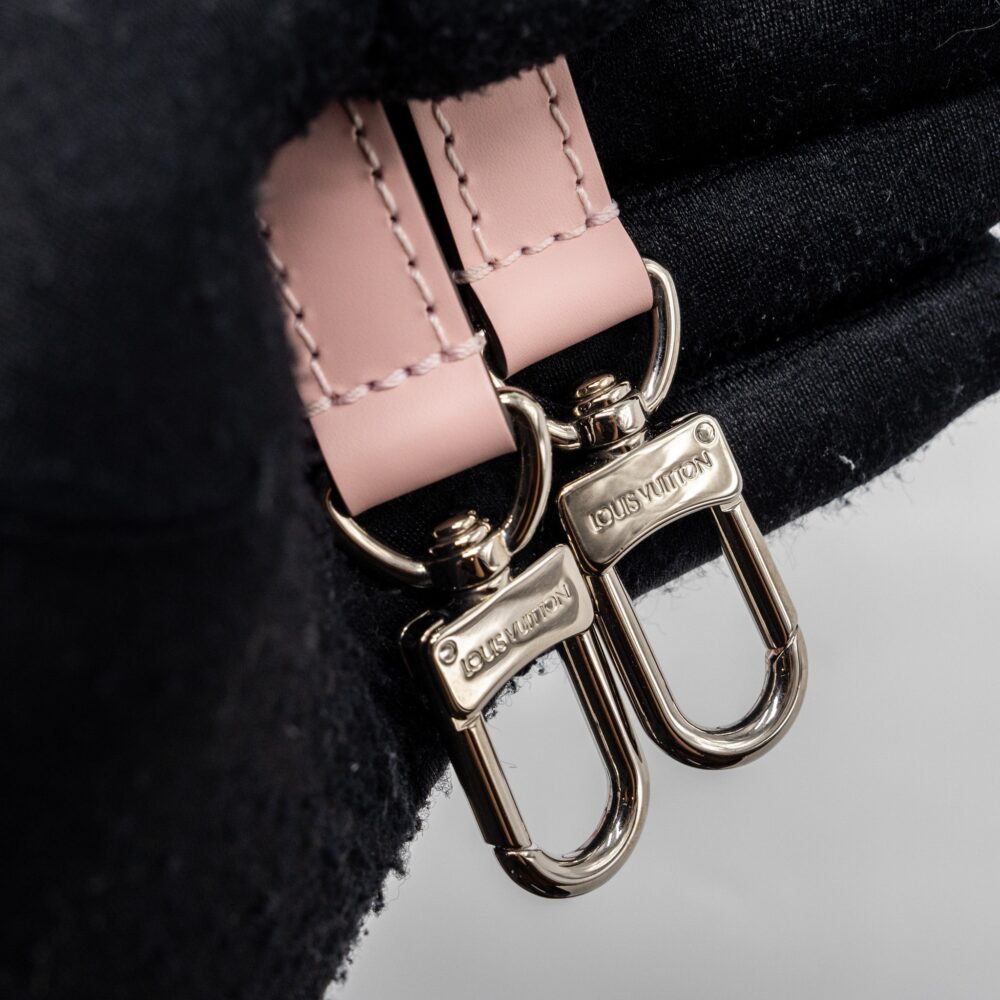 AAA Replica Louis Vuitton LV CLUNY BB EPI PINK SHW