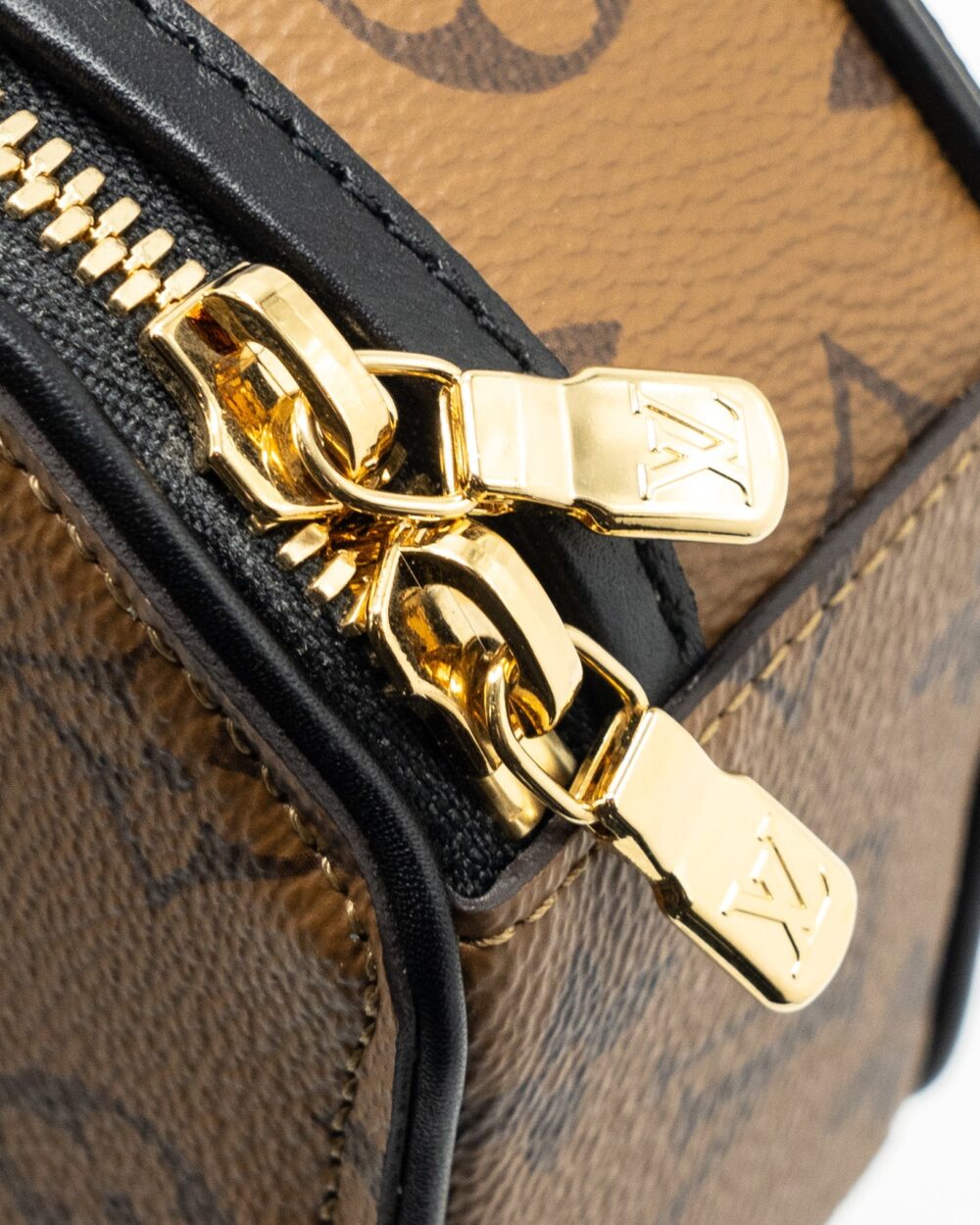 AAA Replica Louis Vuitton LV MINI BOITE CHAPEAU MONOGRAM REVERSE CANVAS GHW