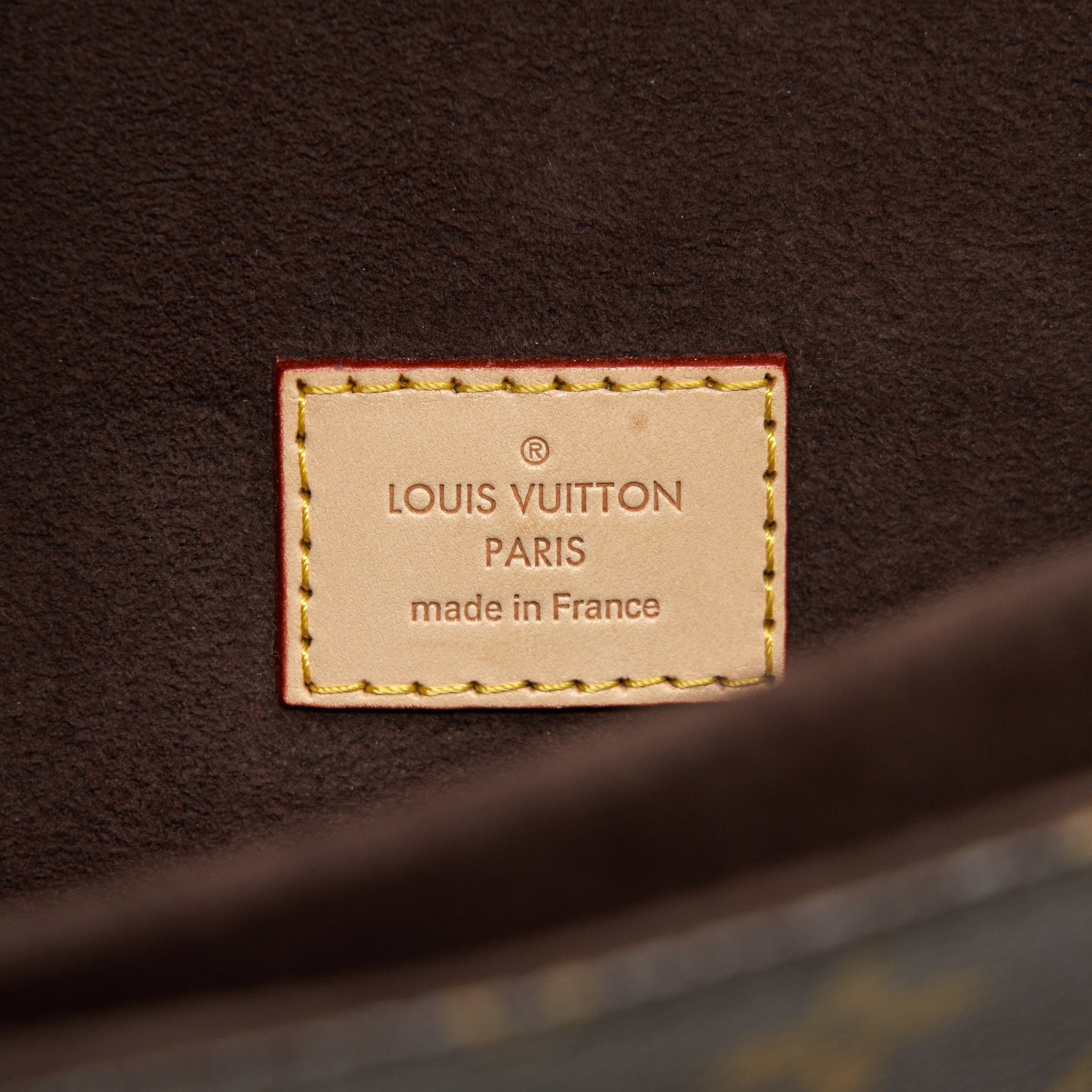 AAA Replica Louis Vuitton LV POCHETTE METIS MONOGRAM CANVAS