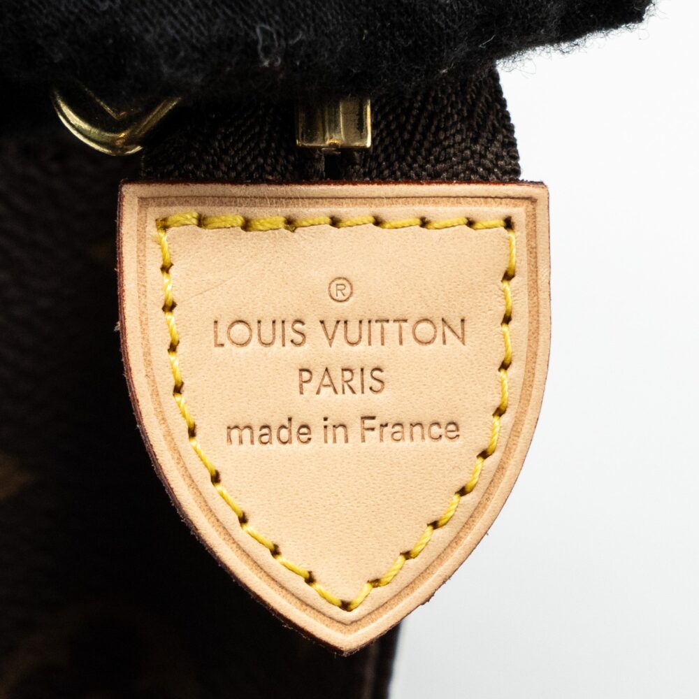 AAA Replica Louis Vuitton LV TOILETRY POCHETTE MONOGRAM CANVAS GHW