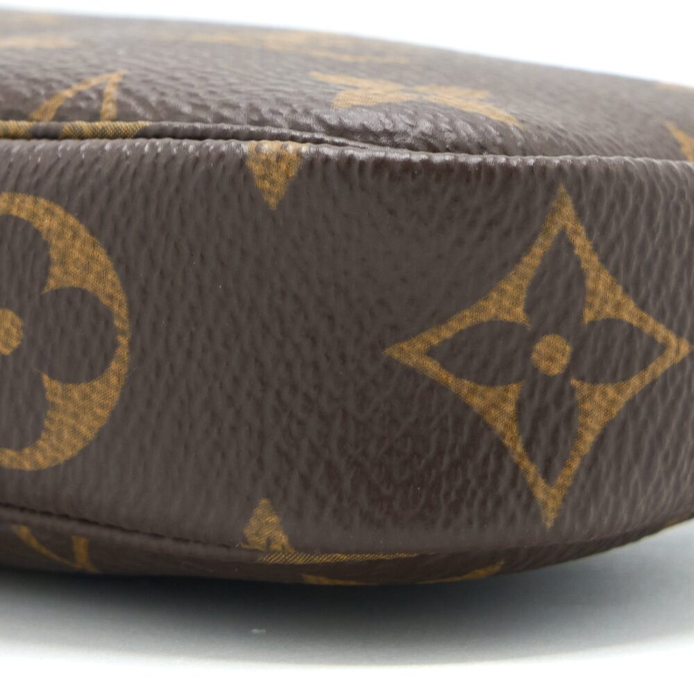 AAA Replica Louis Vuitton LV MINI POCHETTE MONOGRAM CANVAS GHW