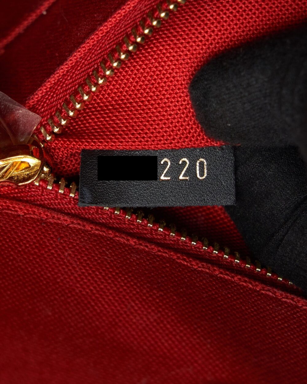 AAA Replica Louis Vuitton LV ON THE GO MM MONOGRAM CANVAS