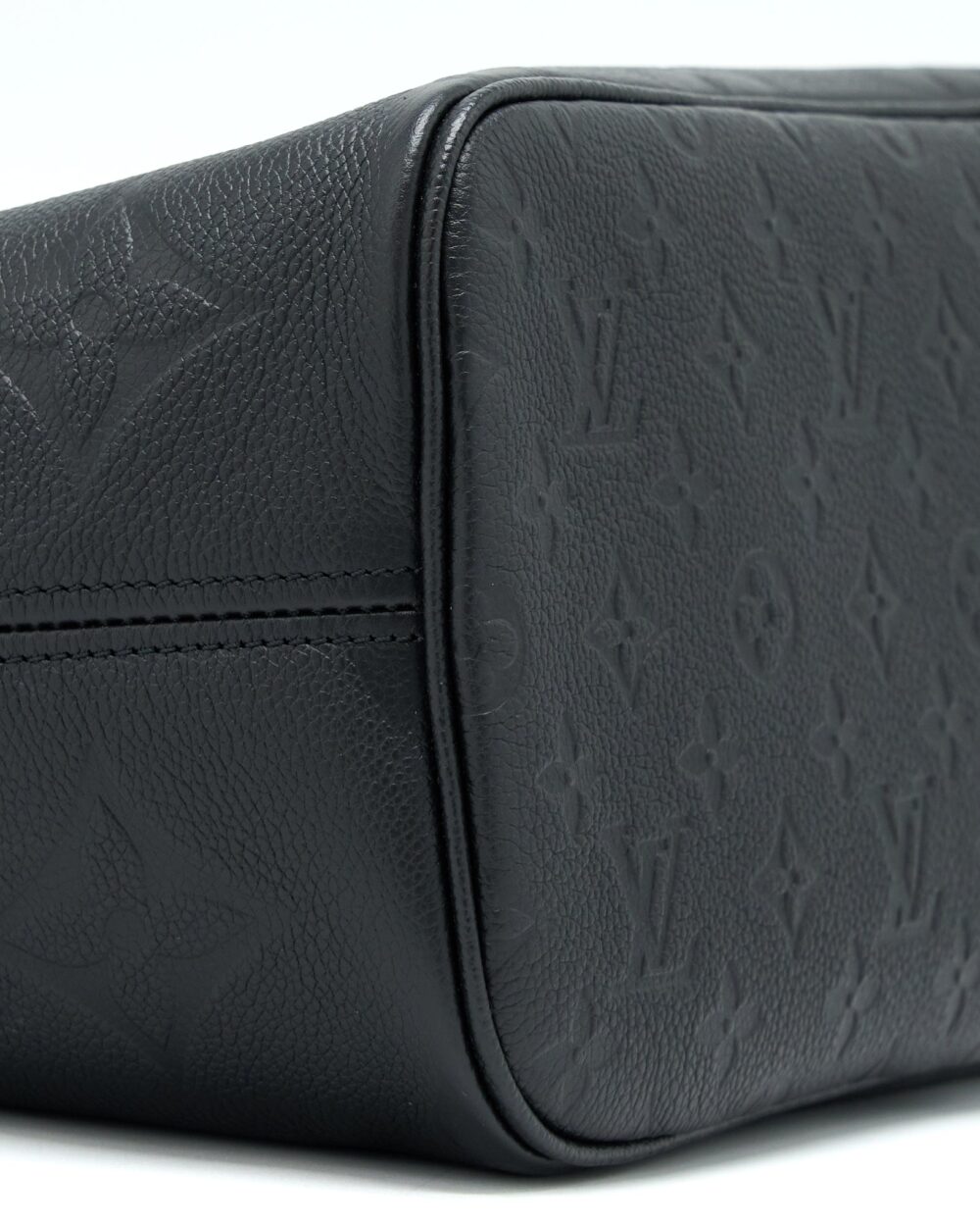 AAA Replica Louis Vuitton LV NEVERFULL MM MONOGRAM EMPREINTE BLACK GHW