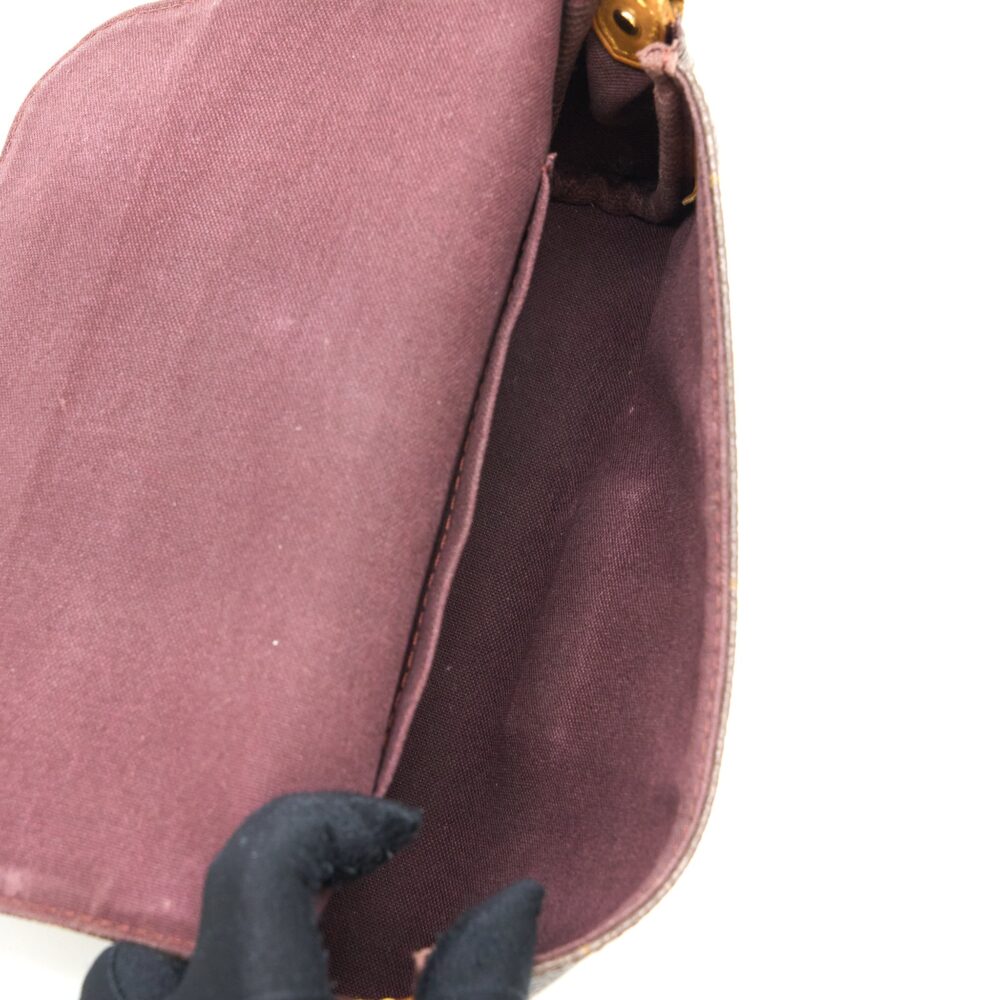 AAA Replica Louis Vuitton LV FAVOURITE PM MONOGRAM CANVAS GHW