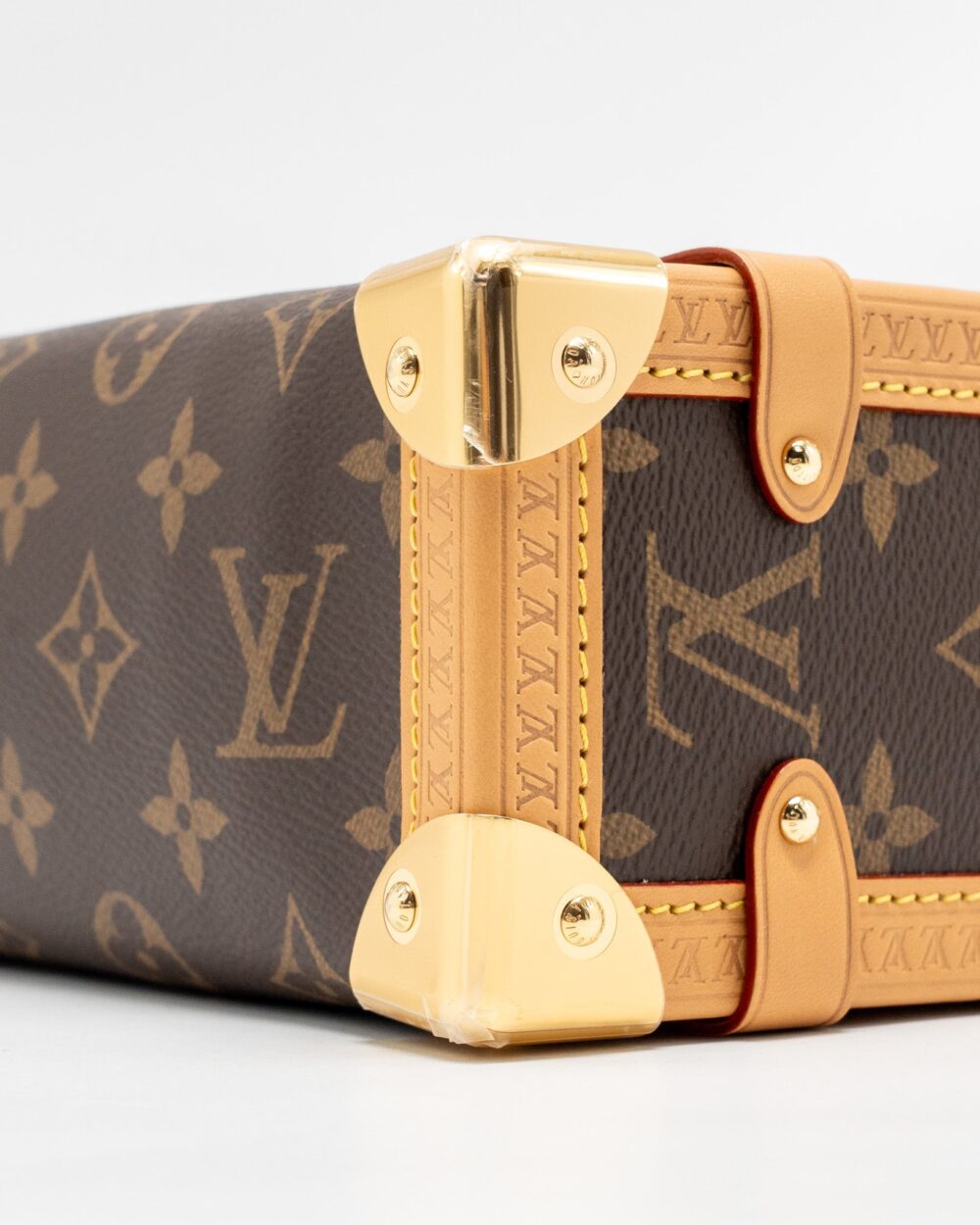 AAA Replica Louis Vuitton LV SIDE TRUNK MM MONOGRAM CANVAS GHW M46358