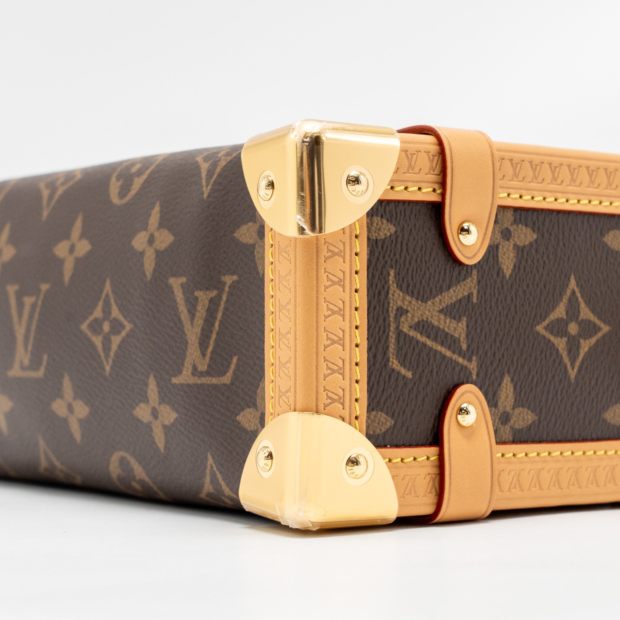 AAA Replica Louis Vuitton LV SIDE TRUNK MM MONOGRAM CANVAS GHW M46358
