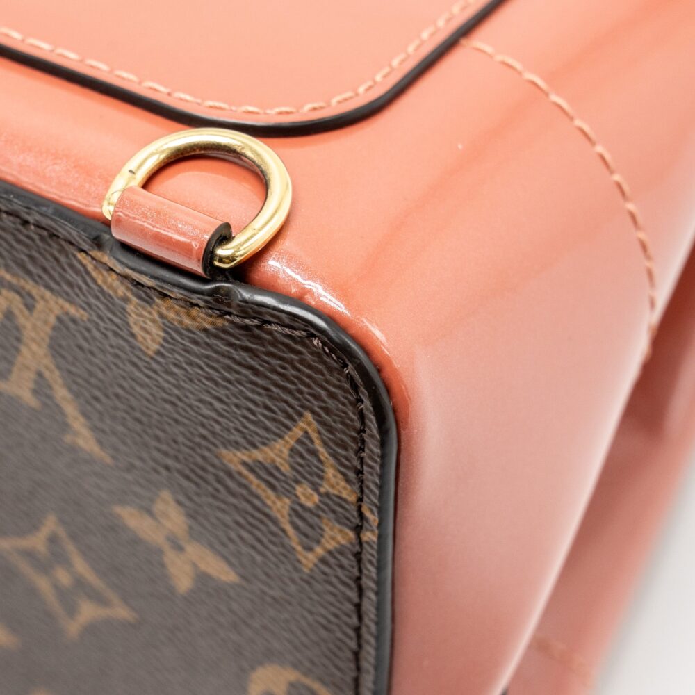 AAA Replica Louis Vuitton LV HOT SPRINGS BACKPACK PATENT / MONOGRAM CANVAS PINK GHW