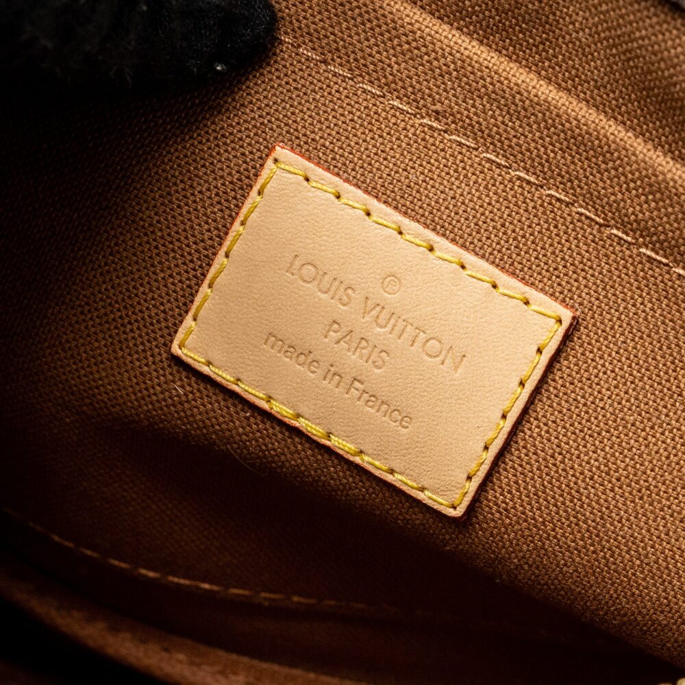 AAA Replica Louis Vuitton LV MULTI POCHETTE MONOGRAM CANVAS ROSE CLAIR GHW