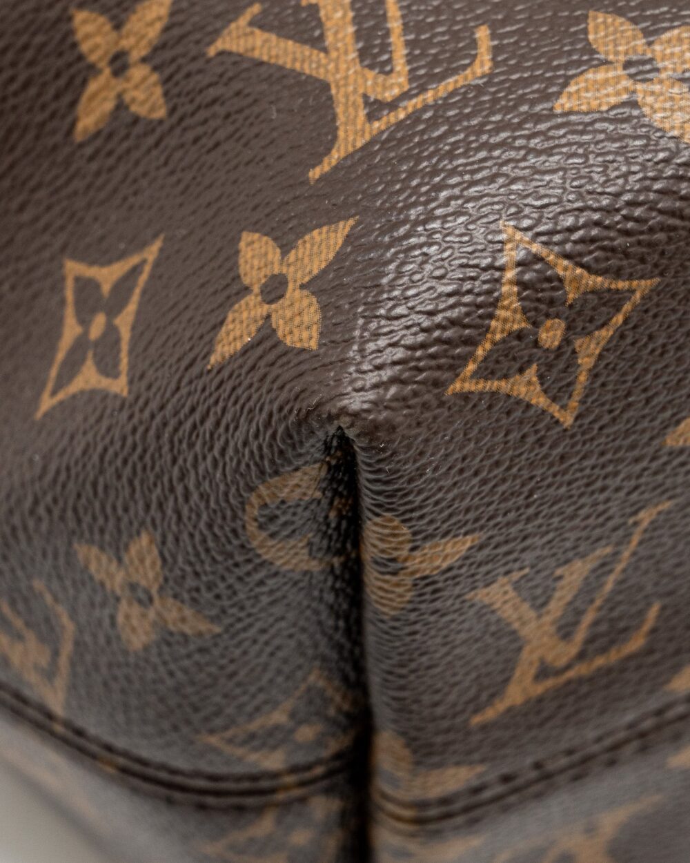 AAA Replica Louis Vuitton LV GRACEFULL MM MONOGRAM CANVAS GHW