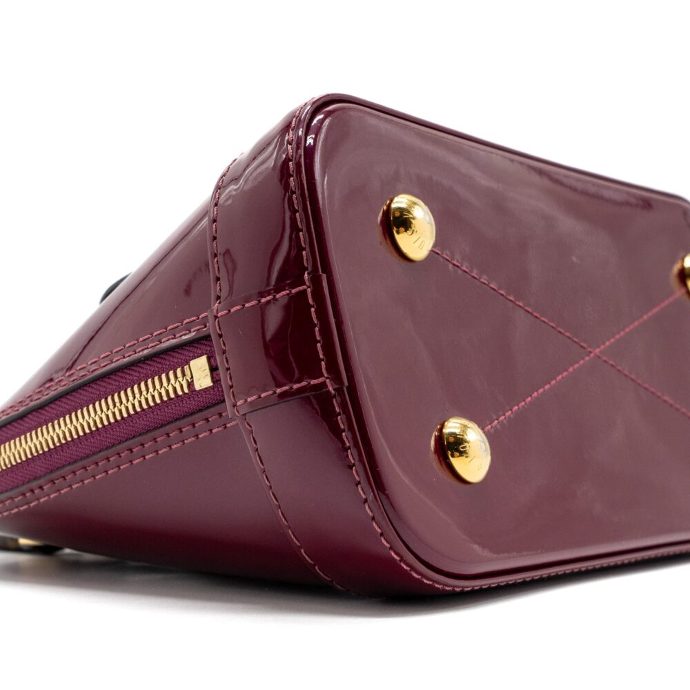AAA Replica Louis Vuitton LV ALMA BB VERNI MIROIR PATENT DARK PINK GHW