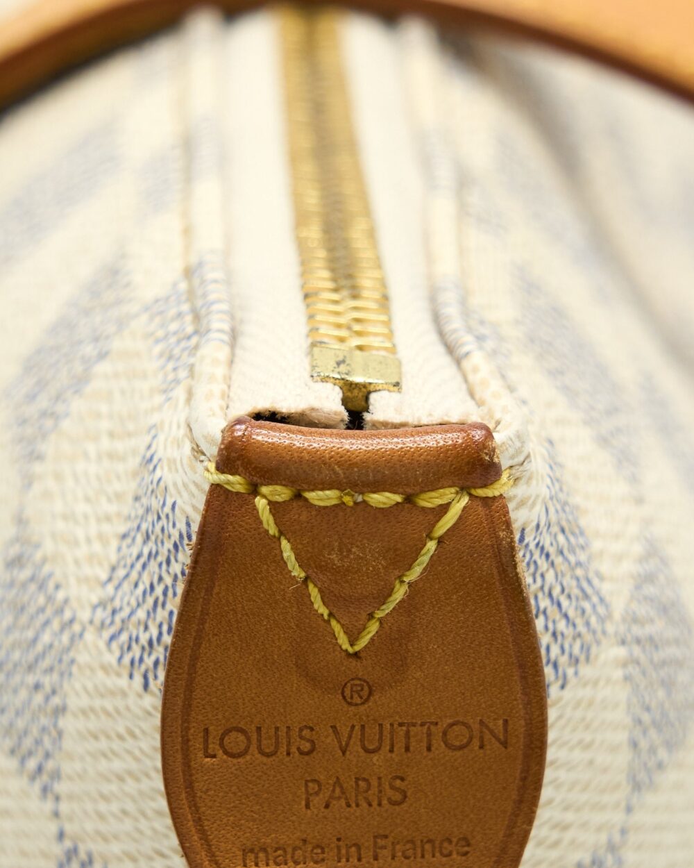 AAA Replica Louis Vuitton LV TOTALLY MM DAMIER AZUR GHW