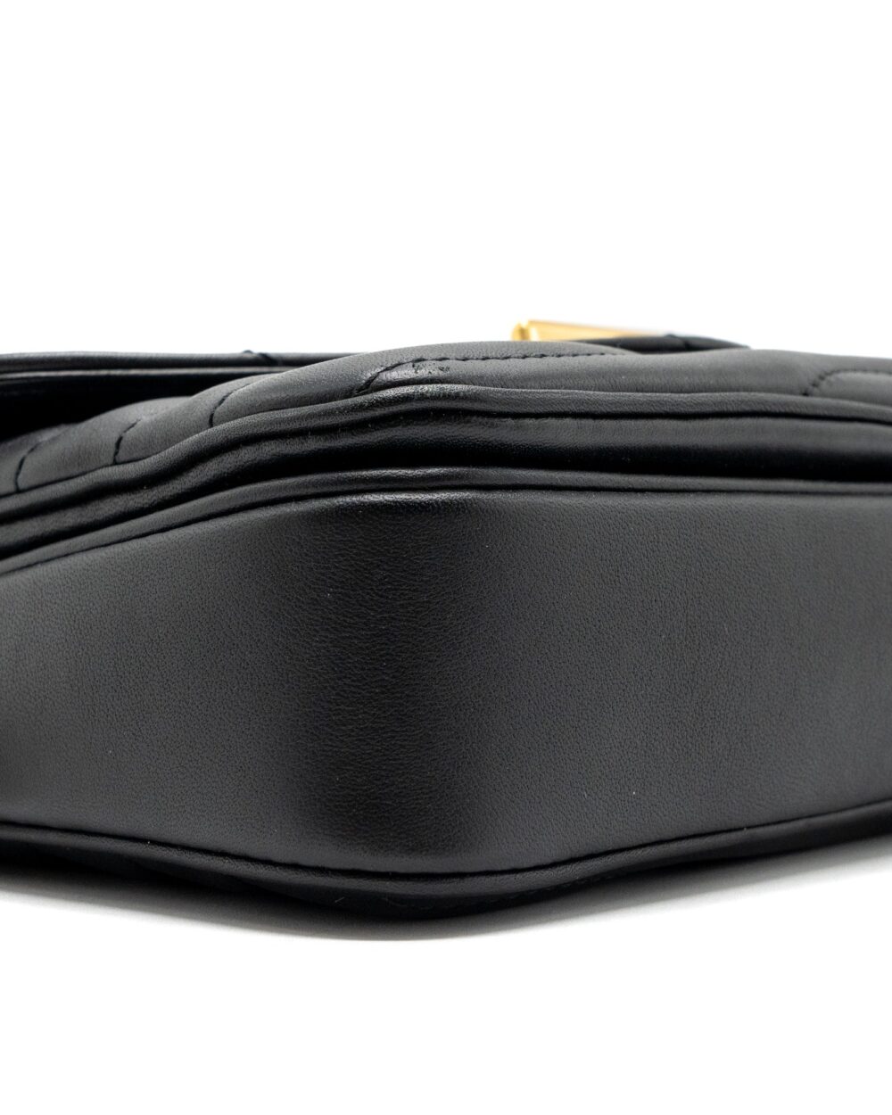 AAA Replica Louis Vuitton LV NEW WAVE PM CHAIN BAG CALFSKIN BLACK GHW (NEW VERSION)
