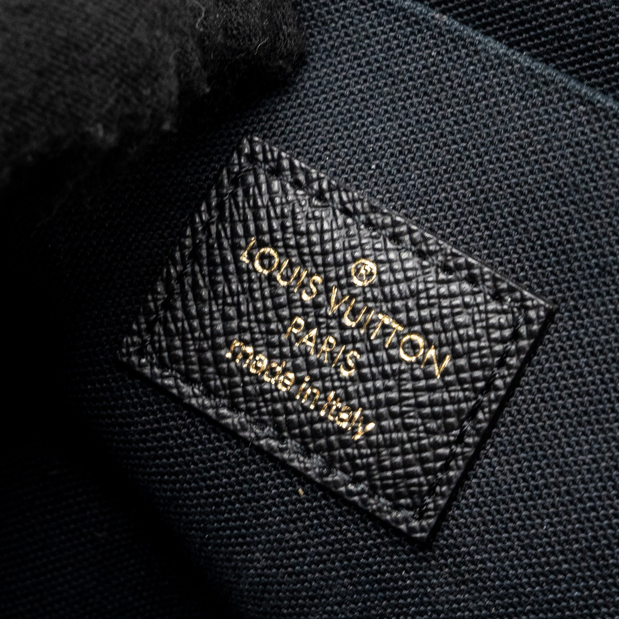 AAA Replica Louis Vuitton LV FELICIE POCHETTE GAME ON LIMITED EDITION MONOGRAM CANVAS GHW