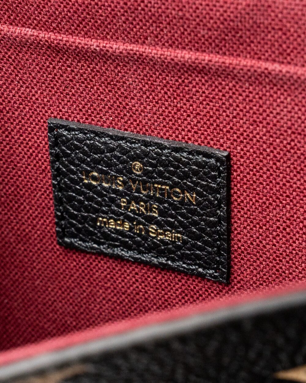 AAA Replica Louis Vuitton LV FELICIE POCHETTE MONOGRAM EMPREINTE LEATHER BLACK/BEIGE GHW