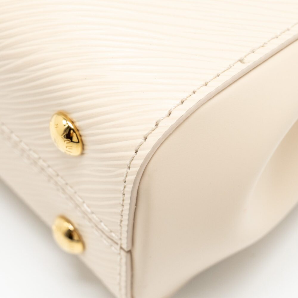 AAA Replica Louis Vuitton LV CLUNNY MINI EPI CREAM WHITE/MULTICOLOUR STRAP SHW