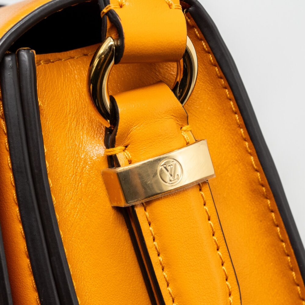 AAA Replica Louis Vuitton LV LV PONT 9 CALFSKIN SUMMER GOLD GHW