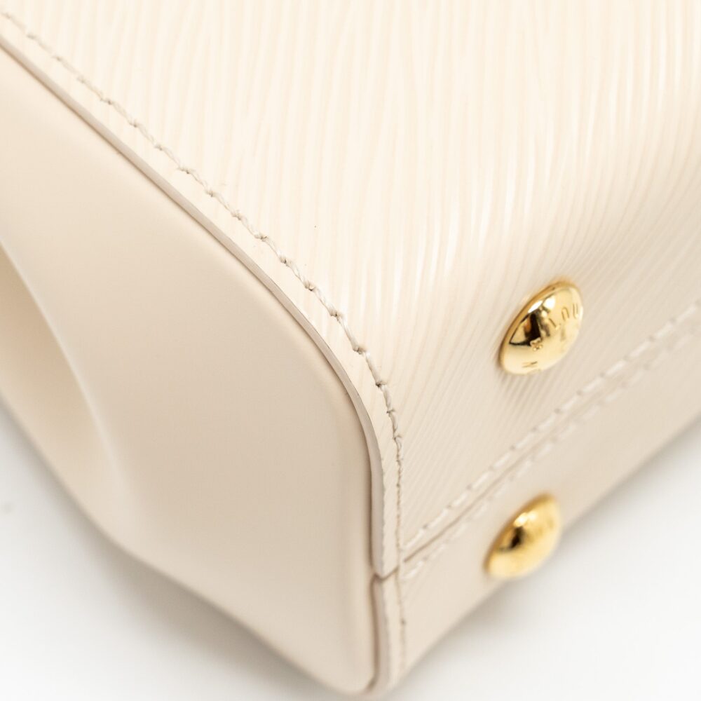 AAA Replica Louis Vuitton LV CLUNNY MINI EPI CREAM WHITE/MULTICOLOUR STRAP SHW