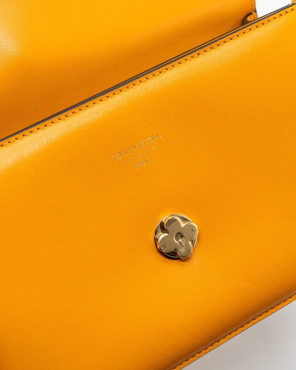 AAA Replica Louis Vuitton LV LV PONT 9 CALFSKIN SUMMER GOLD GHW