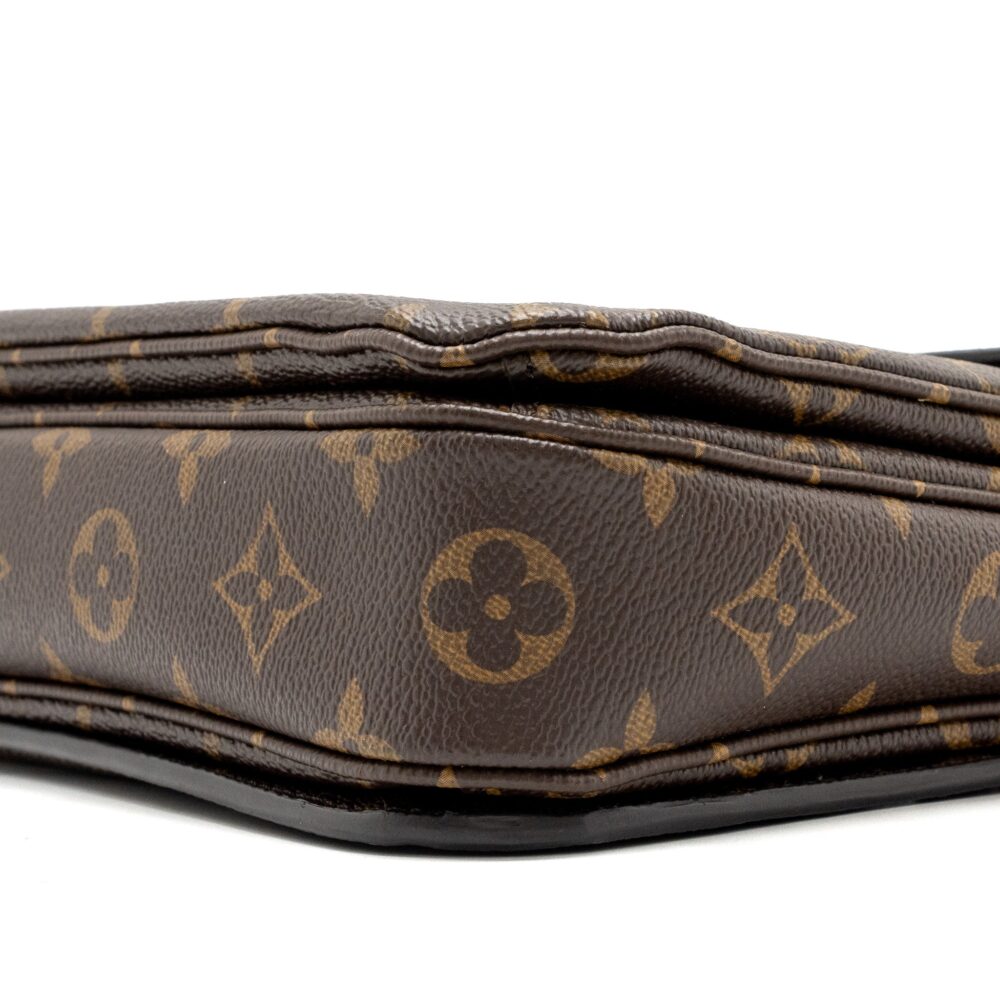 AAA Replica Louis Vuitton LV POCHETTE MÉTIS MONOGRAM CANVAS WITH GHW