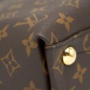 AAA Replica Louis Vuitton LV V TOTE BAG MEDIUM BLACK GHW
