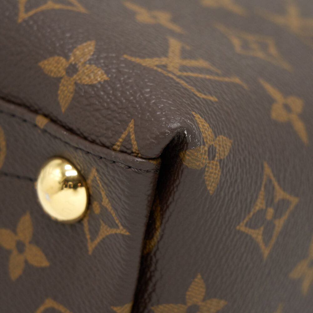 AAA Replica Louis Vuitton LV V TOTE BAG MEDIUM BLACK GHW
