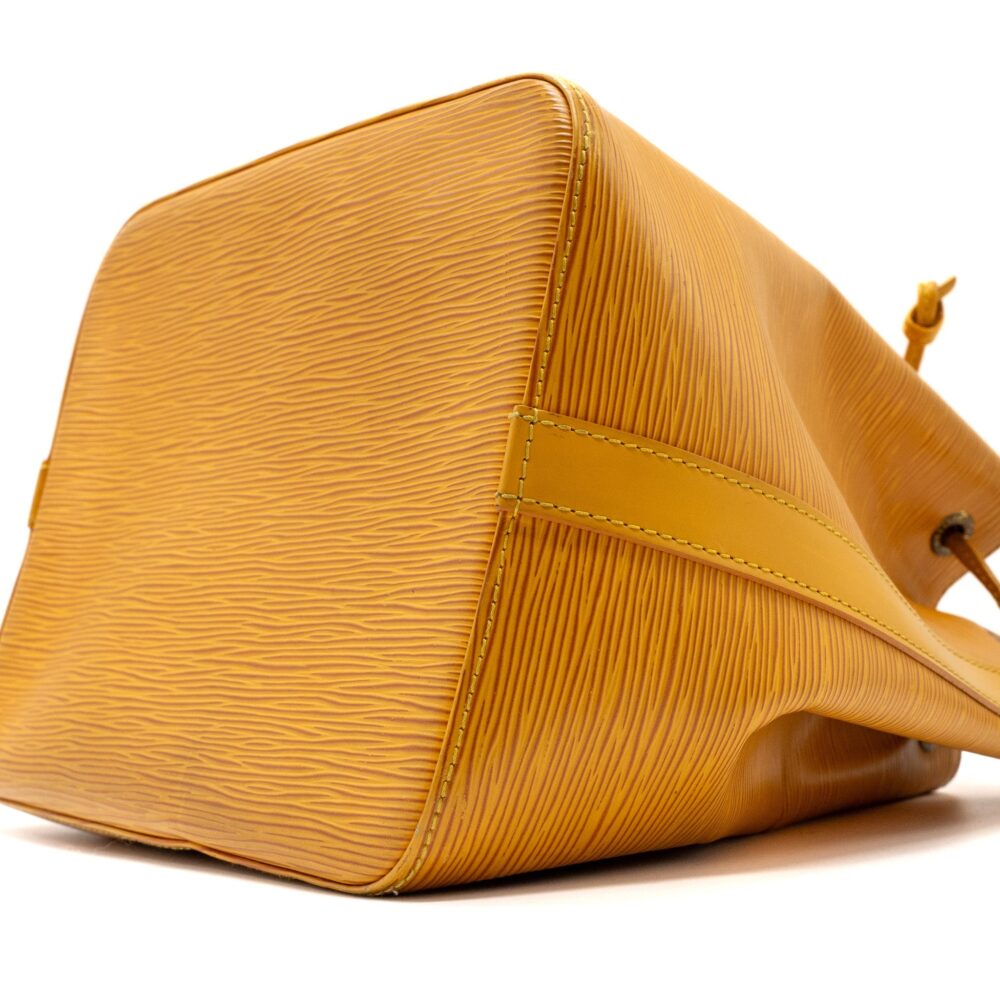 AAA Replica Louis Vuitton LV VINTAGE PETIT NOE EPI YELLOW GHW