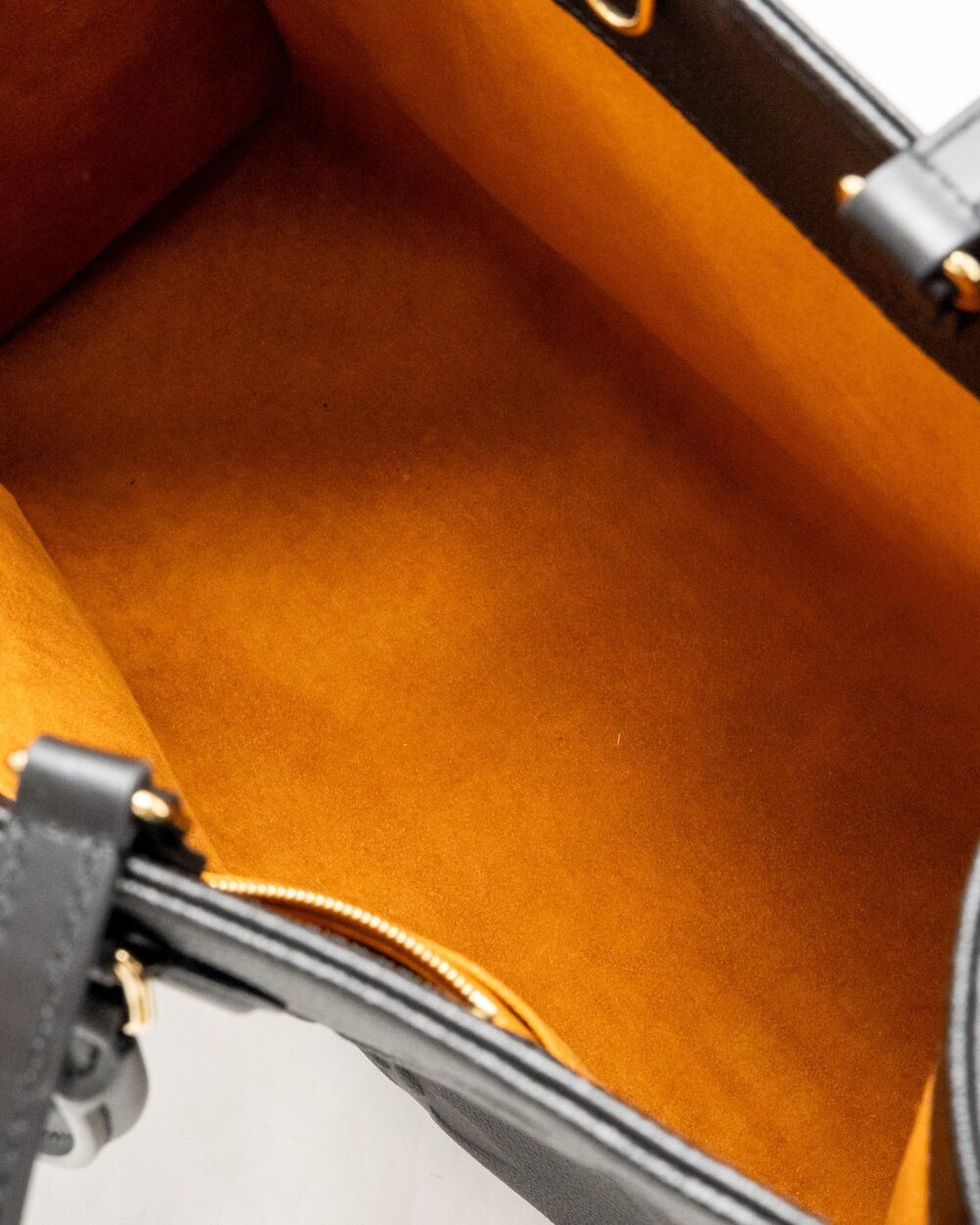 AAA Replica Louis Vuitton LV ONTHEGO GM MONOGRAM EMPREINTE LEATHER BLACK GHW