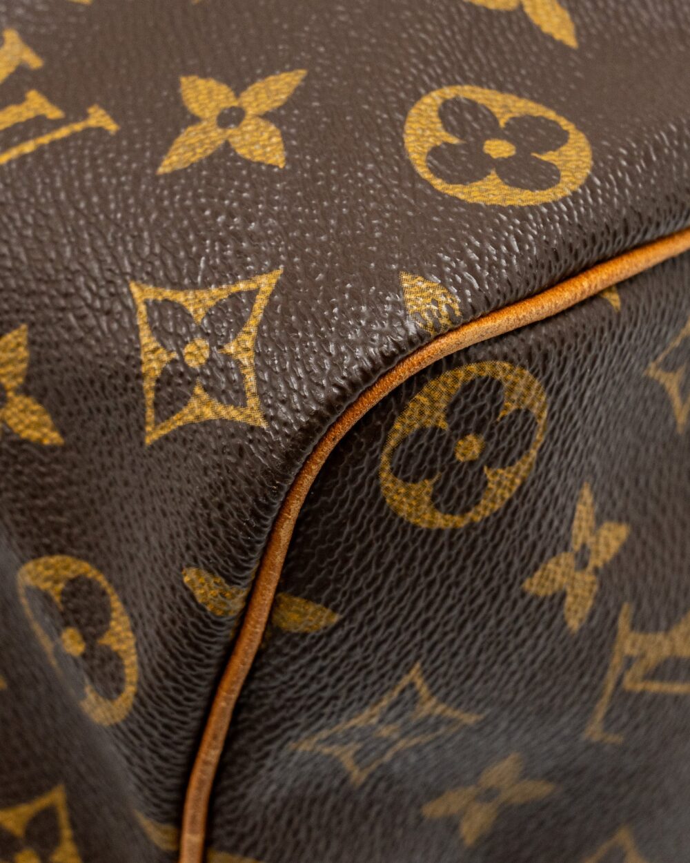 AAA Replica Louis Vuitton LV SPEEDY 35 MONOGRAM CANVAS GHW