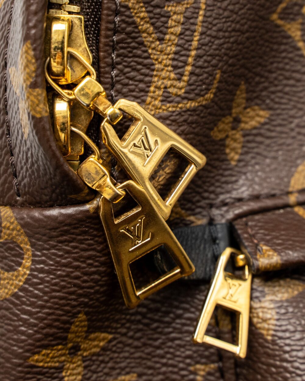 AAA Replica Louis Vuitton LV PALM SPRINGS BACKPACK MONOGRAM CANVAS GHW