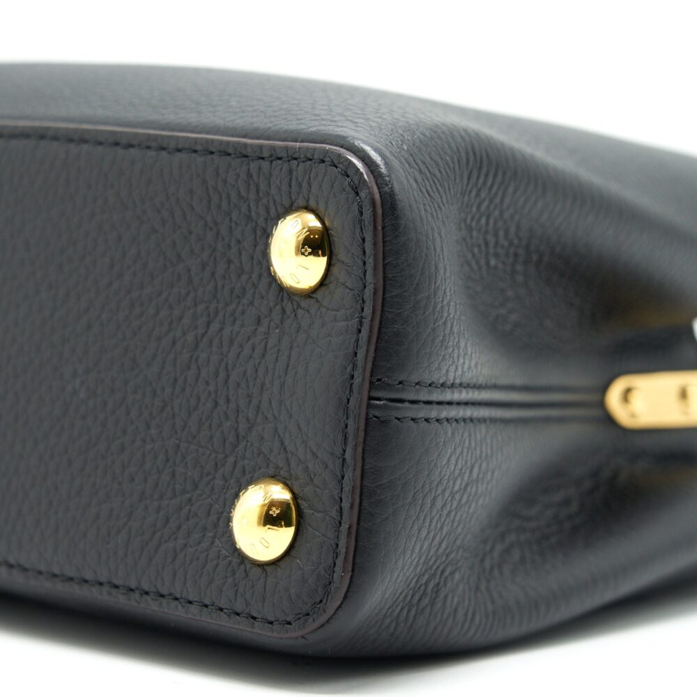 AAA Replica Louis Vuitton LV CAPUCINES BB BLACK
