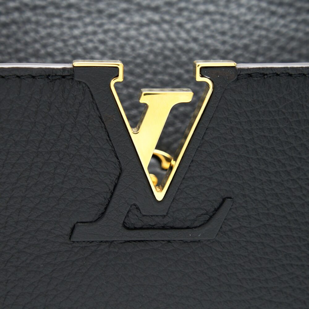 AAA Replica Louis Vuitton LV CAPUCINES BB BLACK