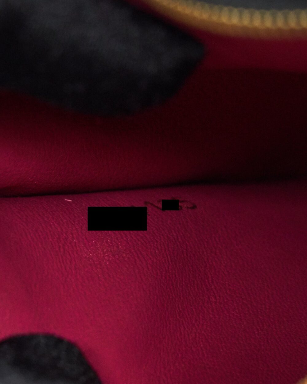 AAA Replica Louis Vuitton LV CAPUCINES BB BLACK