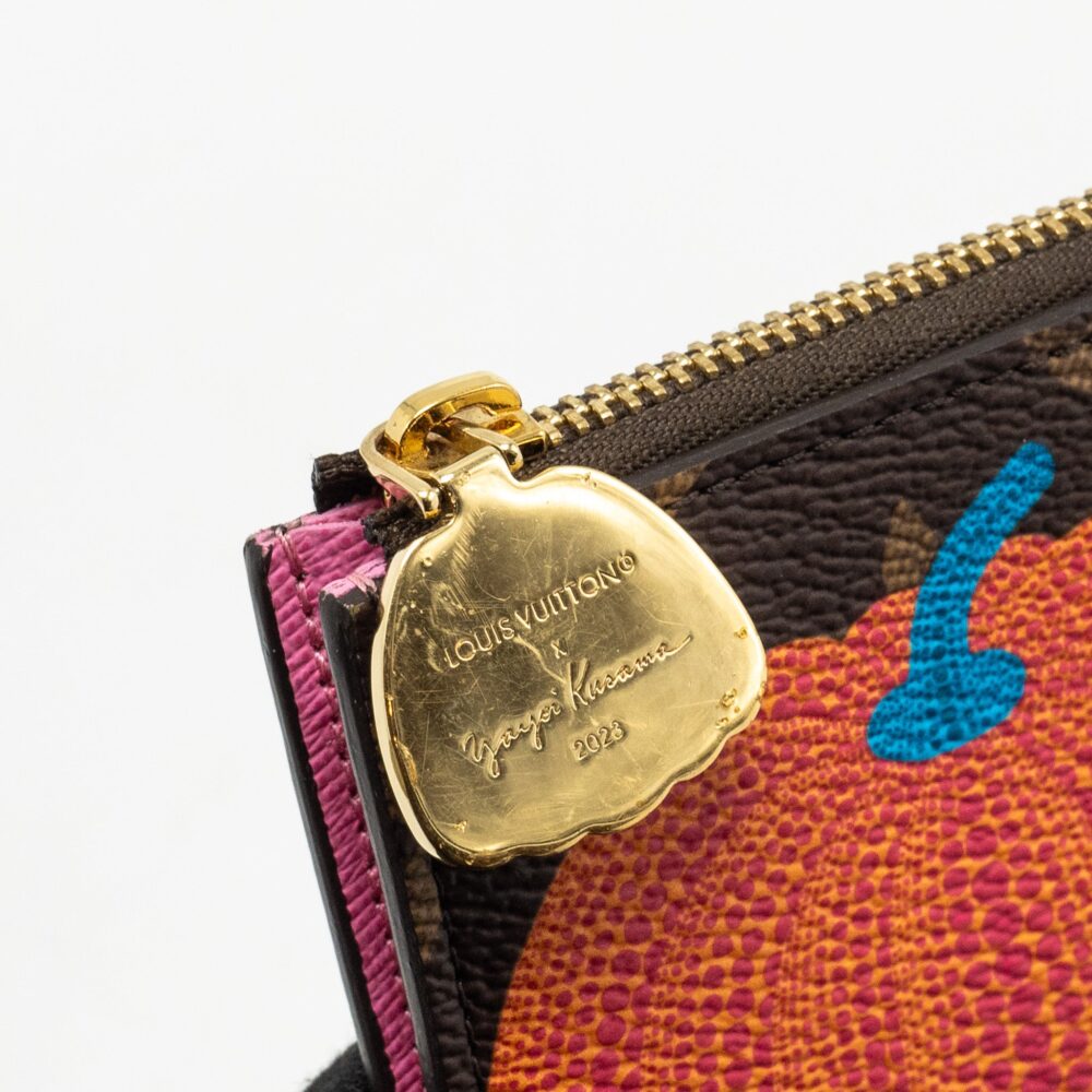 AAA Replica Louis Vuitton LV X YK ROMY CARD WALLET LIMITED MONOGRAM CANVAS GHW