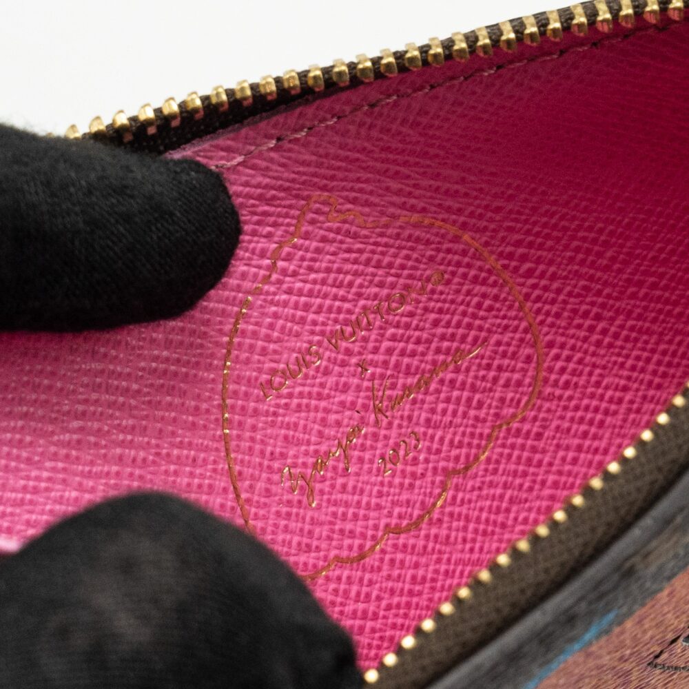 AAA Replica Louis Vuitton LV X YK ROMY CARD WALLET LIMITED MONOGRAM CANVAS GHW
