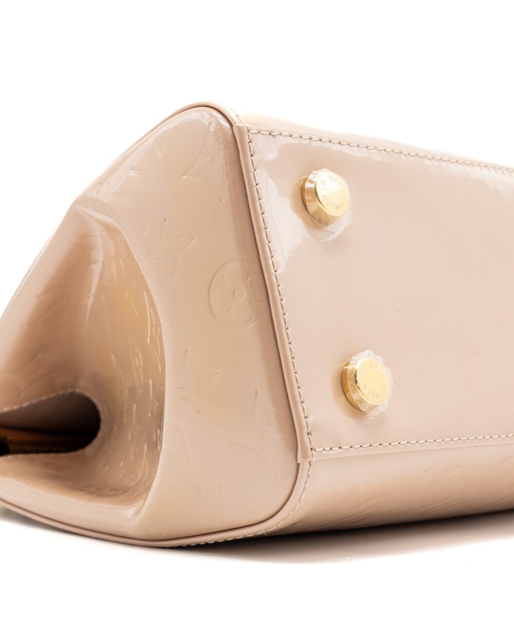 AAA Replica Louis Vuitton LV BREA MM PATENT LEATHER BEIGE GHW